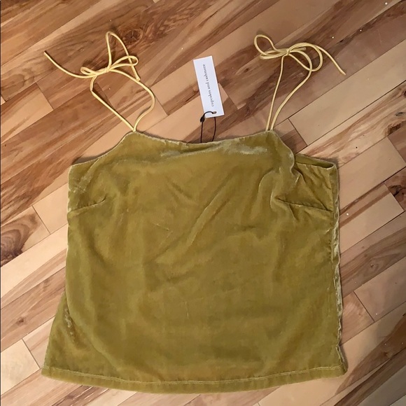 Cupcakes and cashmere velvet top size small - Picture 2 of 6